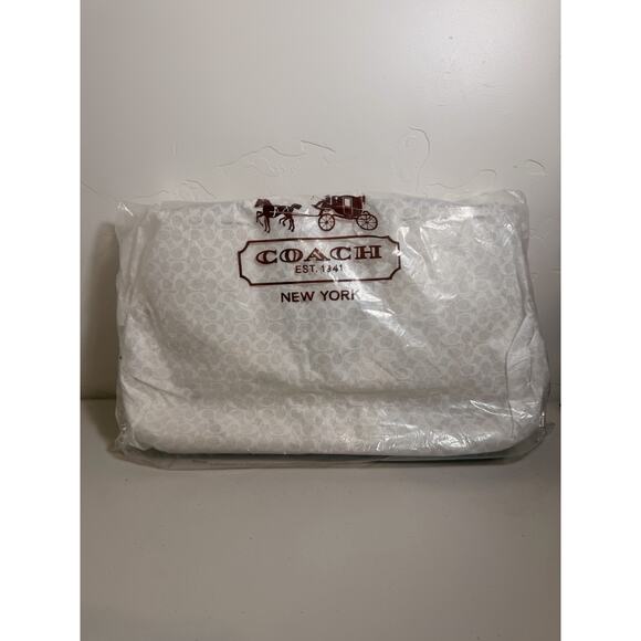 NWT Coach F20583 Soho Signature Metallic Carryall B4 Gold Tote Y2K Style - Picture 16 of 16